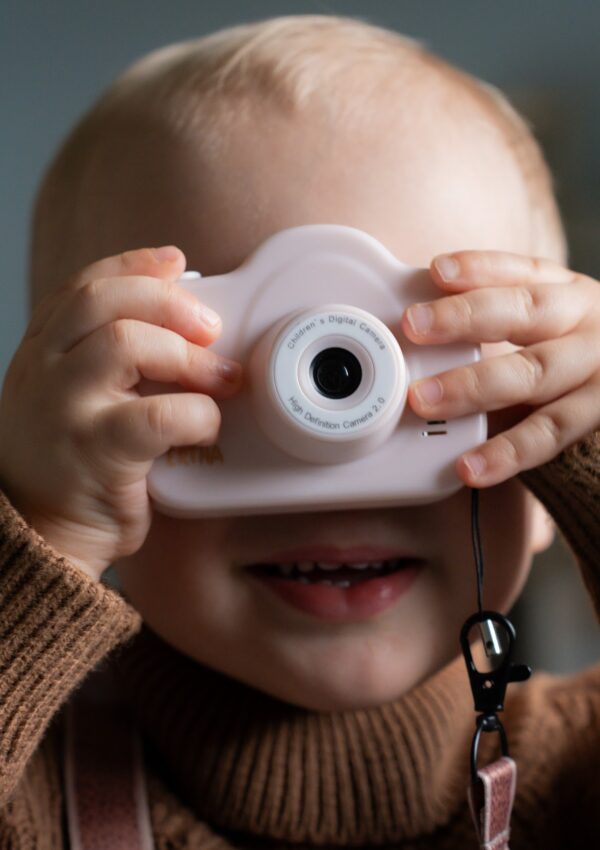 Snap the Perfect Gift: 6 Ideas for Photography Lovers